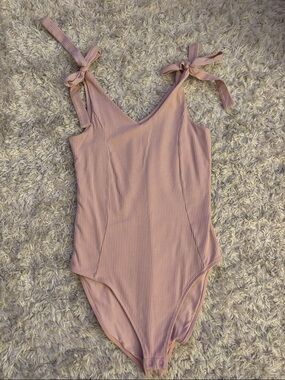 Old Navy Mauve Ribbed Tie-Shoulder Bodysuit
